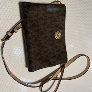 MK Michael Kors Crossbody Purse w/ Wallet